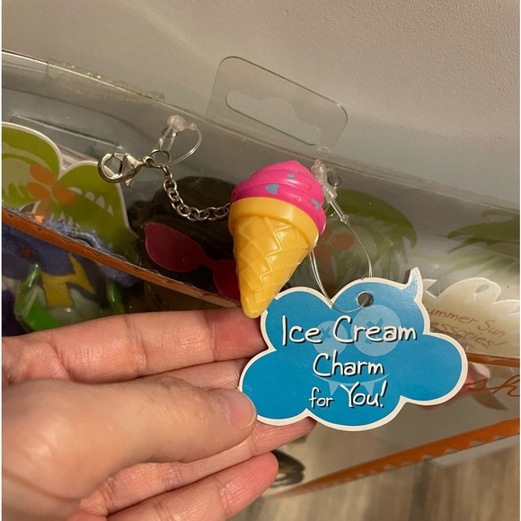 BRATZ Kidz Summer Vacation Sasha, NIB Rare HTF - Picture 8 of 8